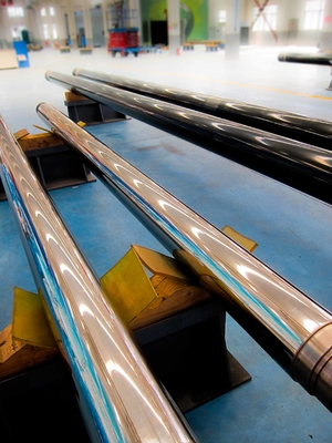 Hoge hardheid thermische sproeicoating voor de staaf- en papierindustrie